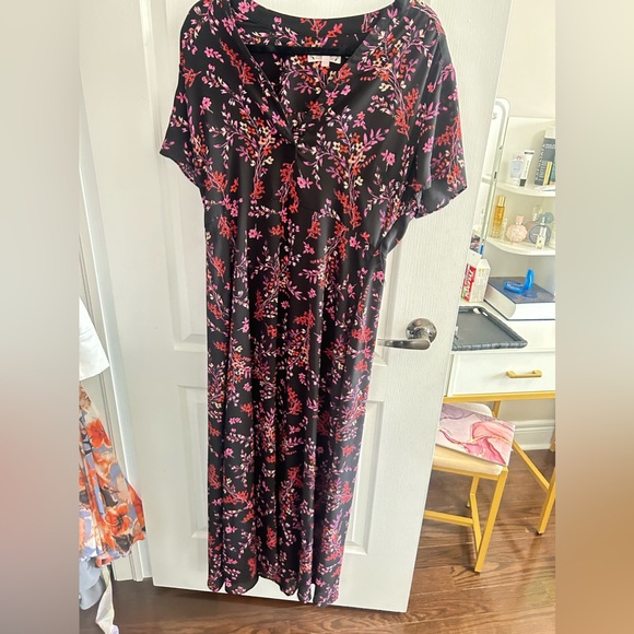 Floral tshirt dress from Zara only worn a few times, in perfect condition - Picture 1 of 2